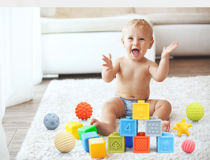 Jucarie-Cuburi-moi-pentru-bebe-Squeeze-Stack-KAICHI.jpg